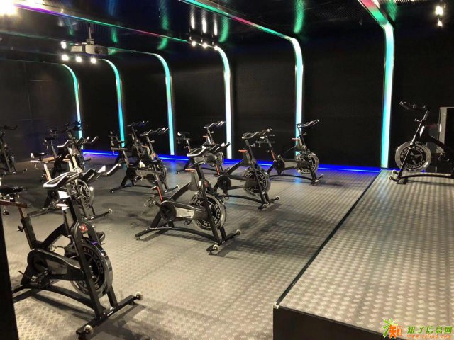 北京怡生健身中心让大家快乐瘦身