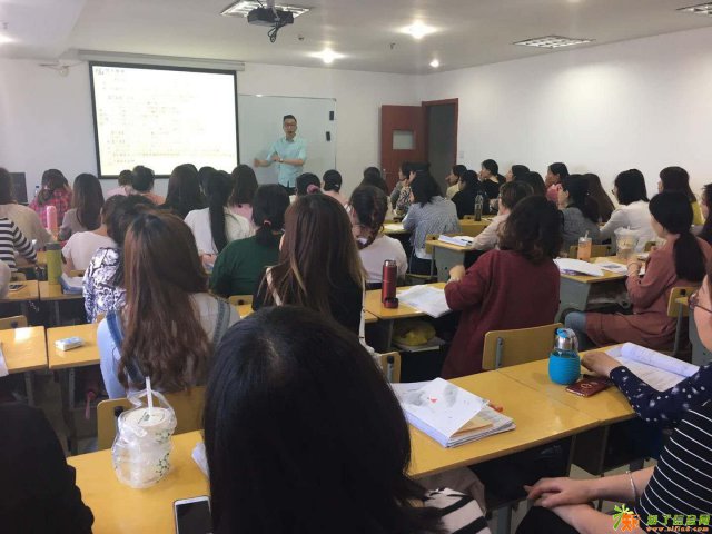 零基础考初级会计职称到镇江恒大会计培训学校