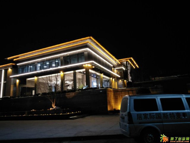 合肥广告亮化高空安装