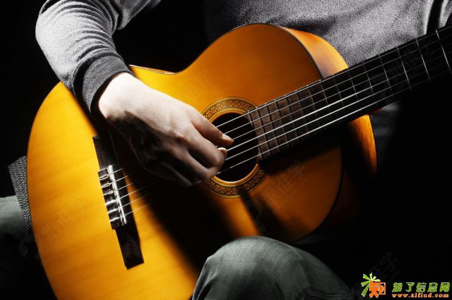 东莞乐器培训东莞吉他培训东莞学吉他吉他入门