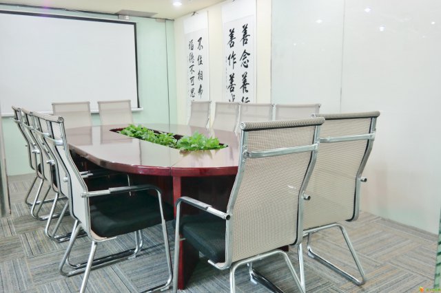 浦东小型办公室出租陆家嘴软件园创业工作室