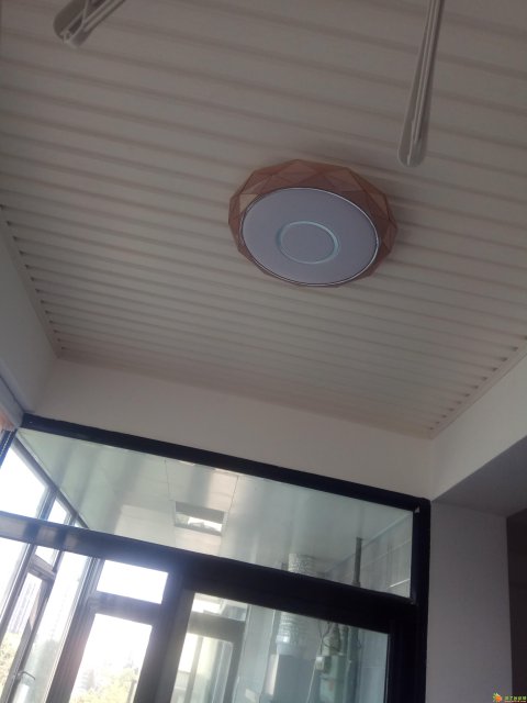 粉刷工人西安贴壁纸工人西安家庭0多名