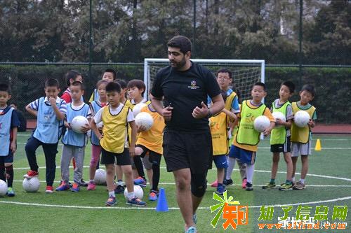 东莞市足球培训班新学期报名