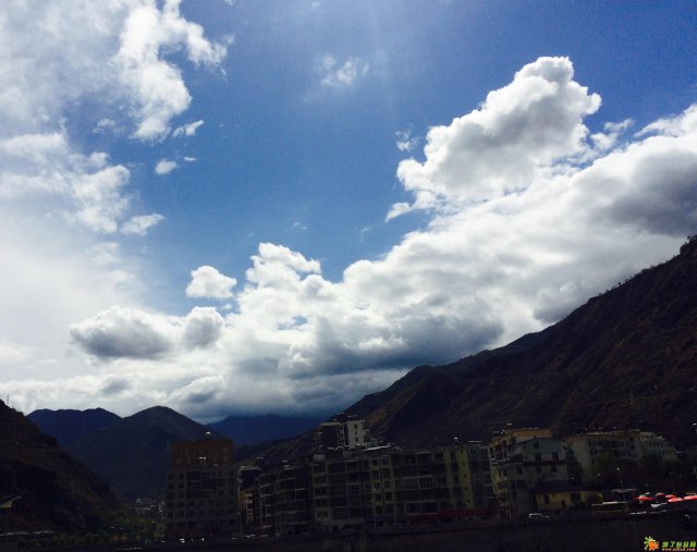 成都包车回中江多少钱成都到中江顺风车