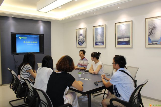 智慧新城小户型服务式办公室出租拎包入住