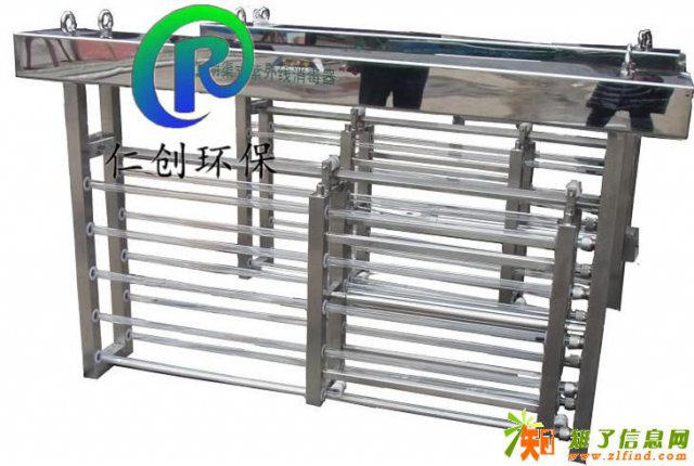 大型污水处理紫外线模块消毒器