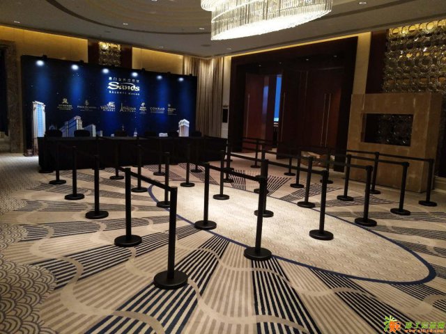 租赁活动隔离带演讲台，龙铭颜色多选价格优