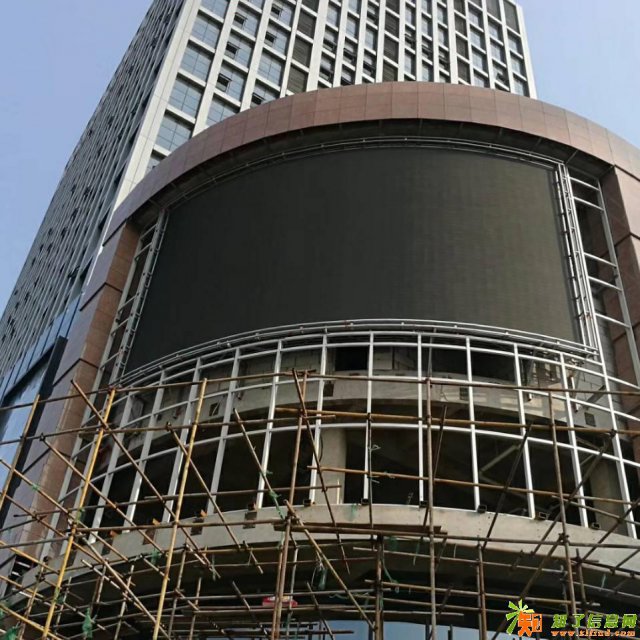 深圳市小肥婆科技LED显示屏