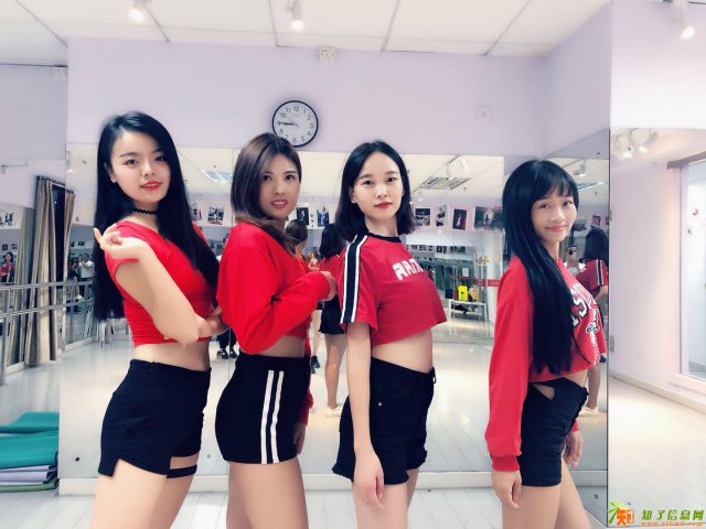 龙华零基础爵士舞培训