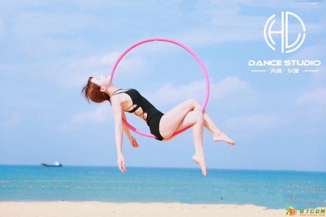 专业舞蹈培训到华翎瑜伽钢管肚皮TB韩舞秀酒吧领舞