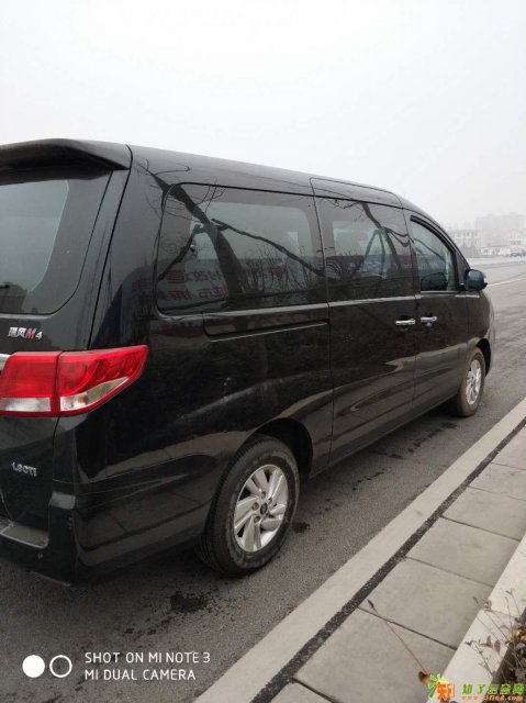 东莞市殡仪馆车辆运送遗体还有车骨灰盒接送