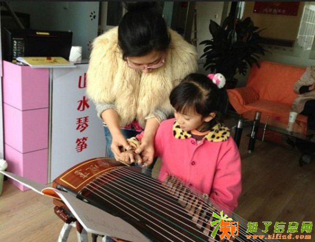 双楠古筝琵琶二胡竹笛葫芦丝培训