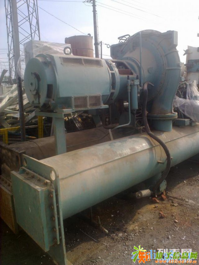 上海大型工厂废品设备、等商场旧货设备回收