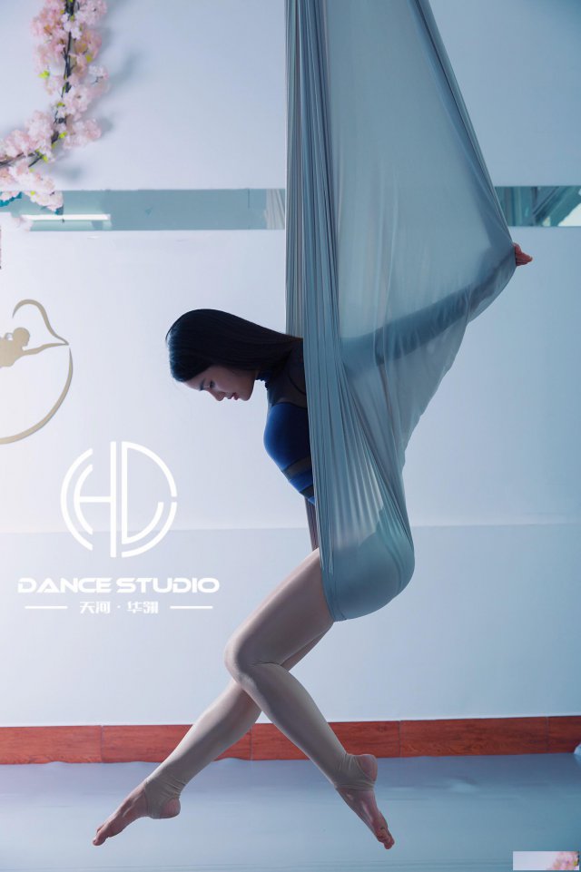 广东省华翎全日制初中高级钢管舞教练班包考舞蹈教练证