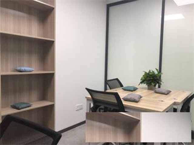 西乡创客办公室出租，三人间带租赁凭证，挂靠地址