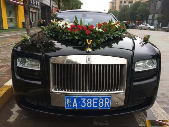 武汉京源婚车,劳斯莱斯更优惠更实惠