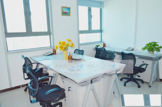 福田办公室出租靠窗带阳台带红本有房屋编码