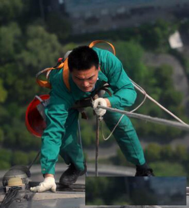 厂家直销3-50米标准防坠器高空作业专用自控式