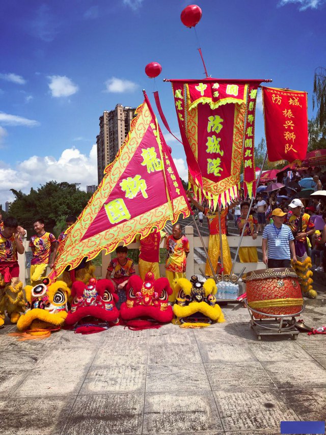 防城港振兴龙狮团