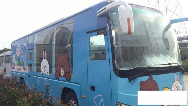 租路演大巴改装巴士租赁巡展大巴车租赁巡游巴士