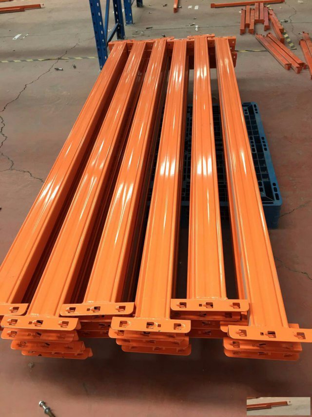 高价回收仓库重型货架，二手货架回收，二手托盘收购