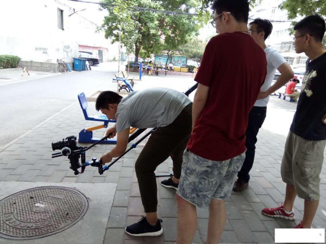 摄像培训后期剪辑实战理论结合郝老师授课