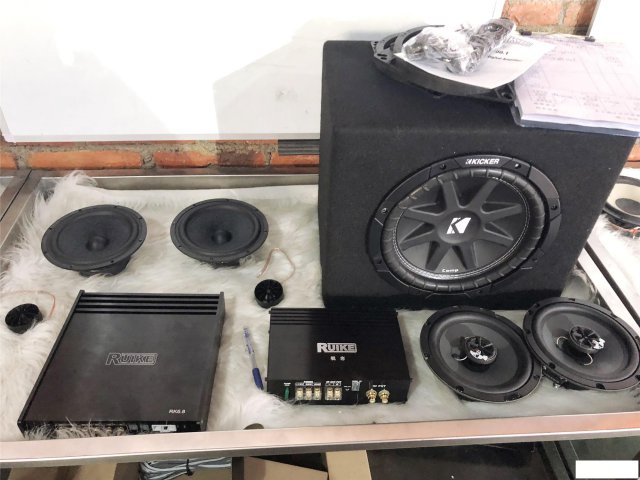 南昌浪潮汽车音响改装之日产天籁汽车音响改装