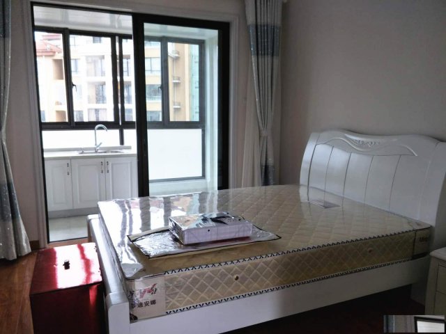 黄山纳尼亚小镇，35平一居室，精装拎包入住