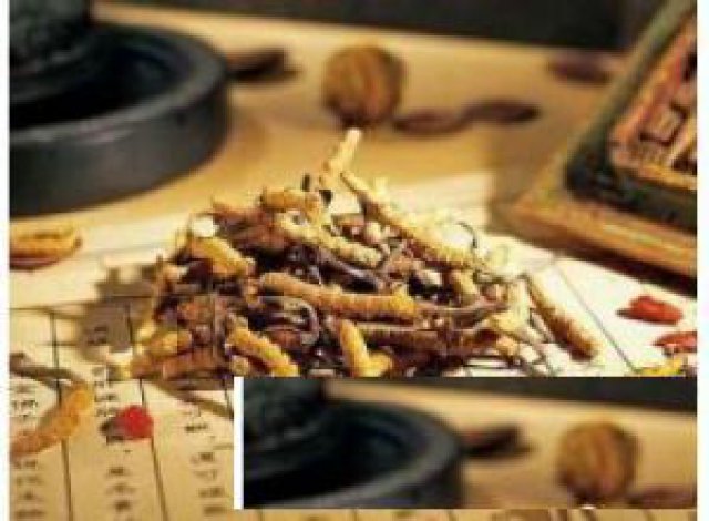 北京回收冬虫夏草回收海参回收东阿阿胶