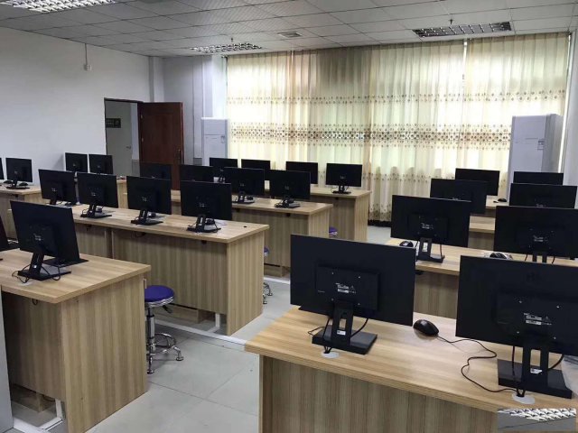 坪山坑梓办公文秘平面设计培训