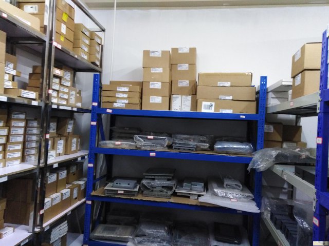 北京回收触摸屏收购西门子PLC模块