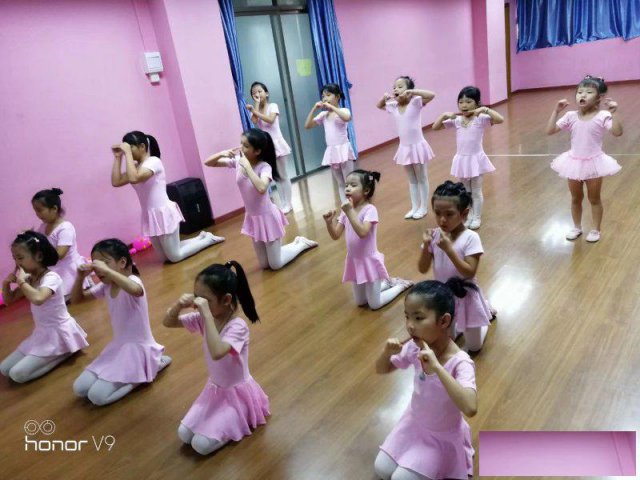 三水哪里有少儿舞蹈培训班少儿舞蹈暑假班