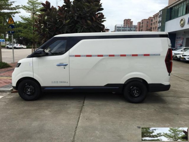 北汽407EV首付1万可提车跑货拉拉