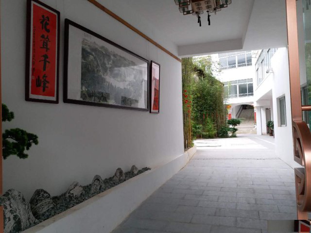 番禺石楼精装修带电梯写字楼低价出租