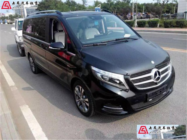 上海租奔驰奔驰V260出租商务接送服V260L一天多少