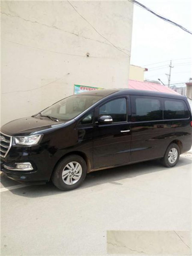 深圳厚恩殡葬骨灰运输殡仪馆运尸车接送遗体费用