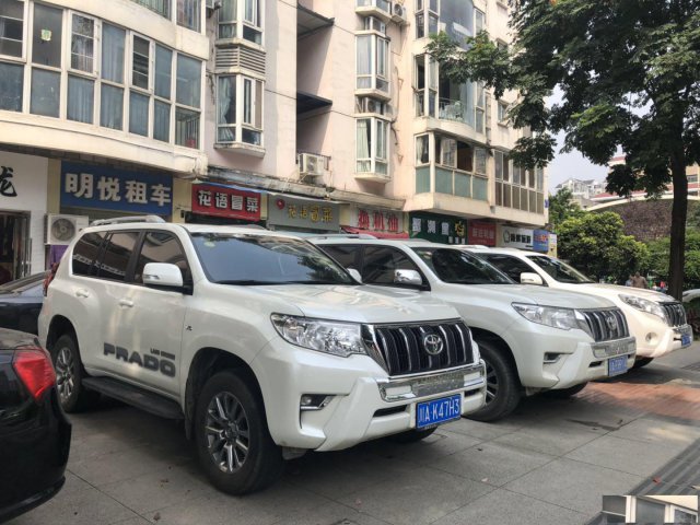 成都川藏线租车|成都租车7座越野车|丰田普拉多（丰田霸道）