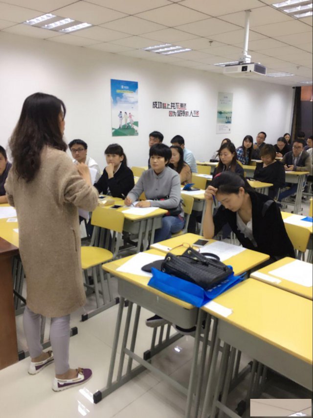 用心做自考，一心做教育，新科教育一直孜孜不倦！