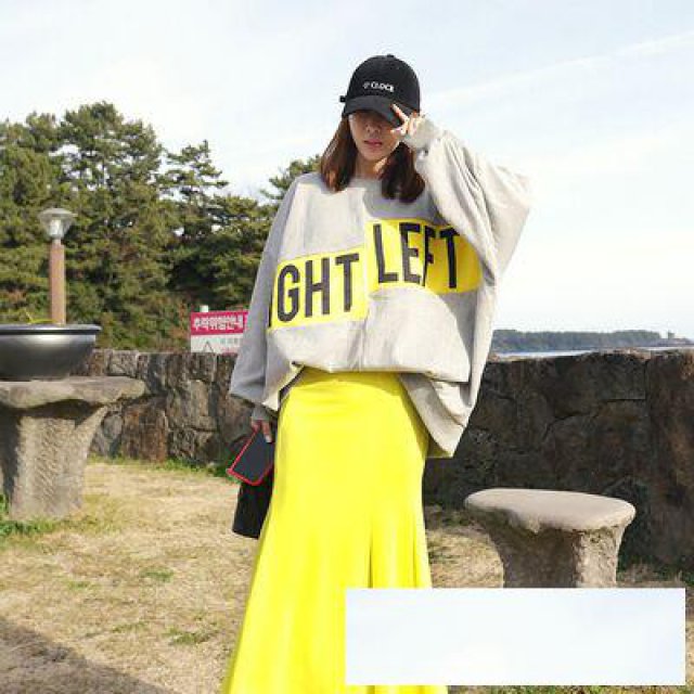 春夏服装5元女装风衣T恤连衣裙卫衣裤子批发