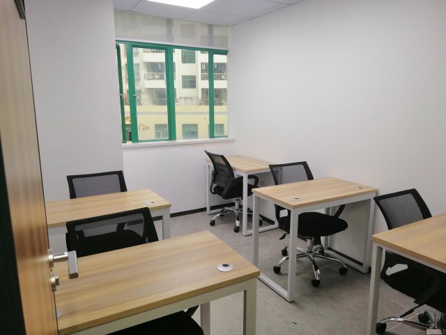 宝安区4人办公室特价低至1680全包，可地址挂靠，免佣
