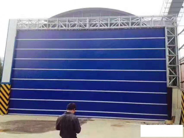 无锡专业安装定做维修快速门伸缩门保温门卷帘门车库门