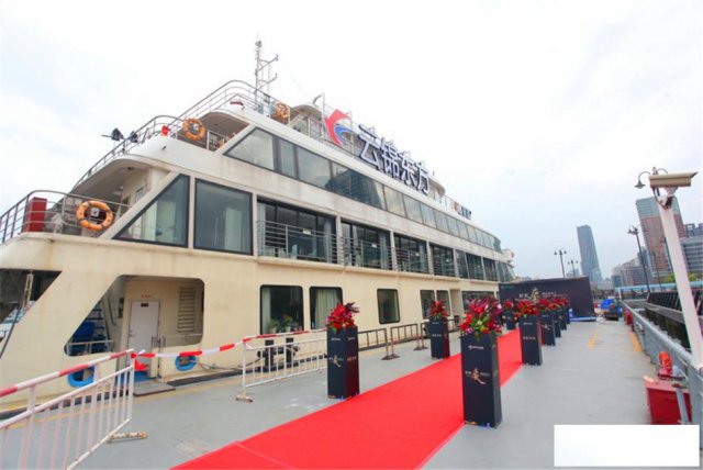 蓝森号游轮包船蓝森金色大厅游轮婚宴上海游轮年会