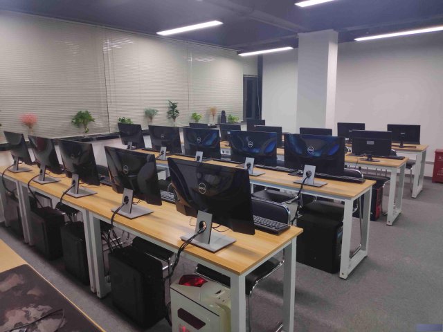 石岩电脑培训计算机培训零基础学电脑