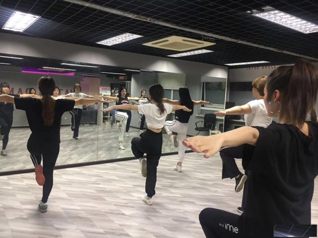 北京街舞丨hiphop丨jazz丨urban