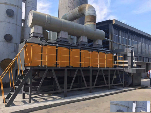 湖北恩施注塑车间环保设备废气催化燃烧活性炭吸附净化器