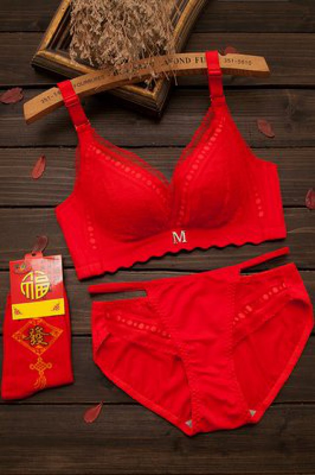 回收内衣回收内裤高价回收内衣