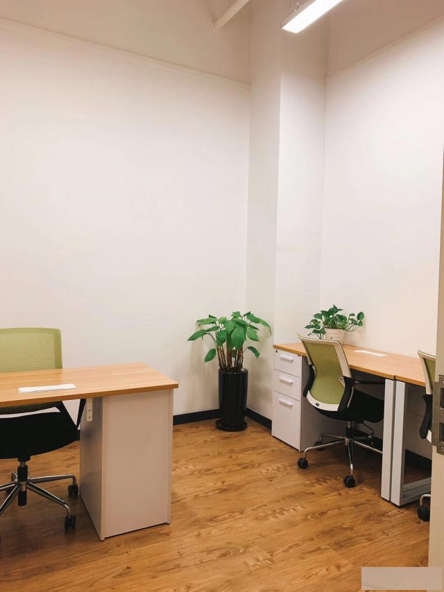 联合办公泰创空间免租2月3人间均价2600
