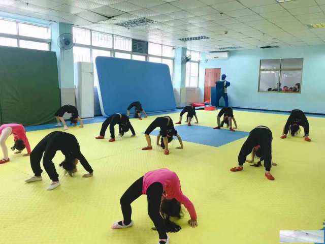 坑梓思大少儿舞蹈培训拉丁舞中国舞零基础可学