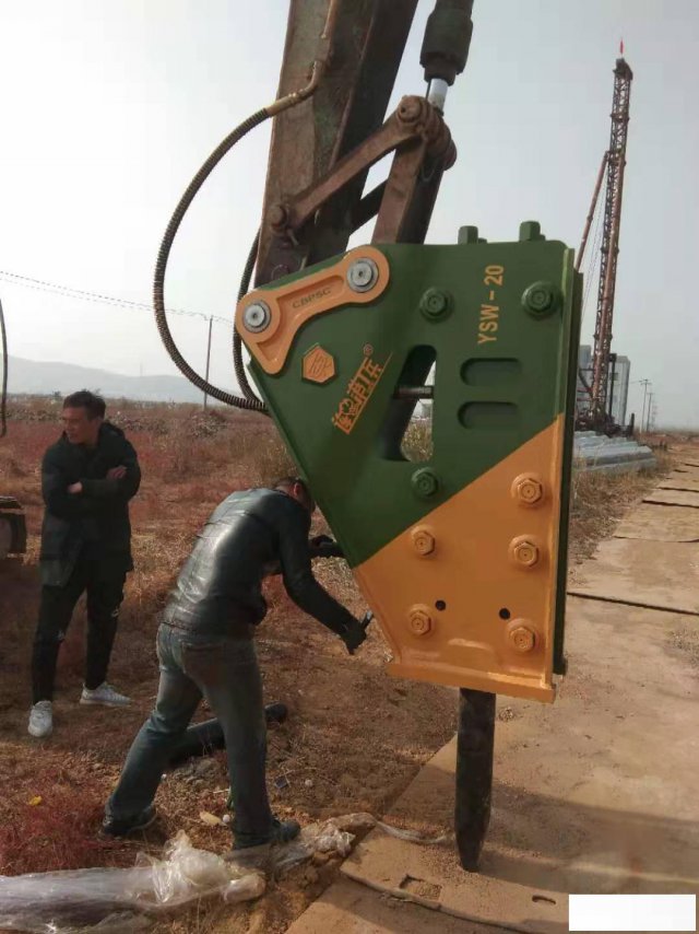 工兵液压破碎锤