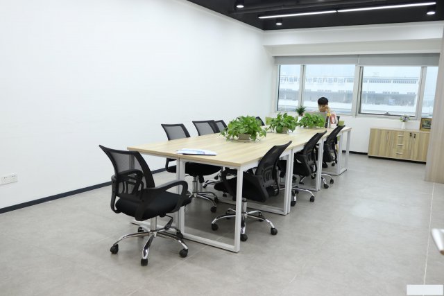 前海中小型办公室费用全包接受商秘续签过保理公司过危化品公司